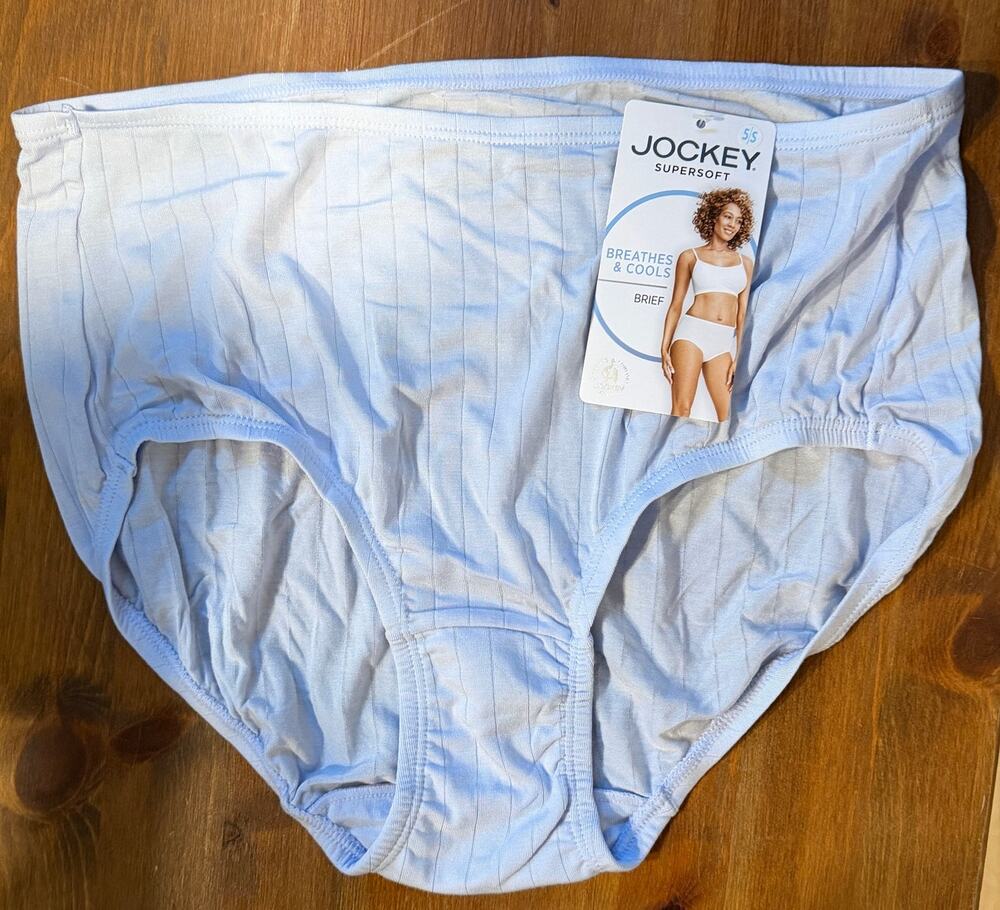 NWT Jockey Supersoft Breathes and Cools Brief Size 5